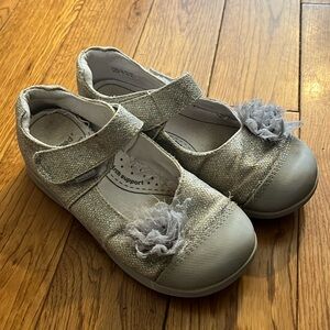 Pediped | girls silver sparkle dress shoes comfortable flex fit system size 31